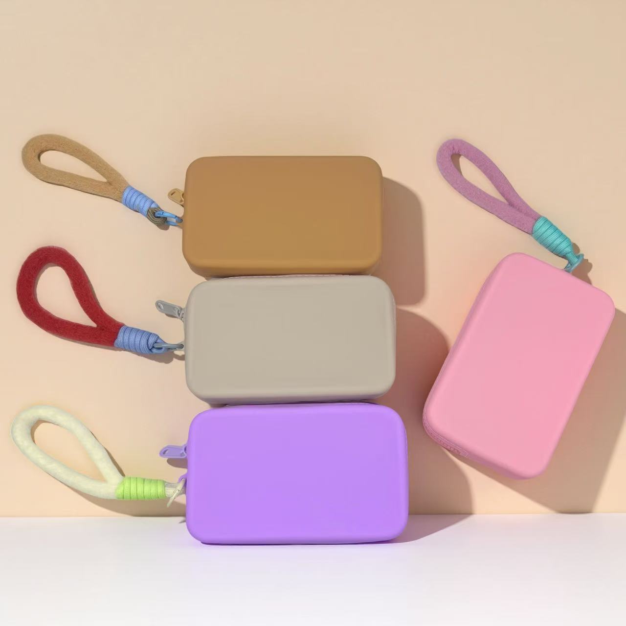 Factory In-Stock Silicone Square Portable Coin Purse, Mini Storage Bag, Multifunctional Makeup Bag