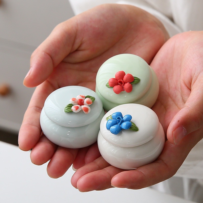 10g New Style Small Fresh Hand-Kneaded Flower Balm Ceramic Jar Creative Mini Antique Rouge Box Lipstick Sealed Jar