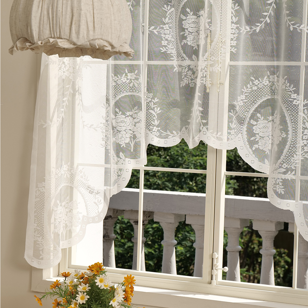 Warp Knitted Lace Curtain Fabric Manufacturer Supplies Warp Knitted Mirror Flower Curtain Fabric Blackout 75Gsm280Cm