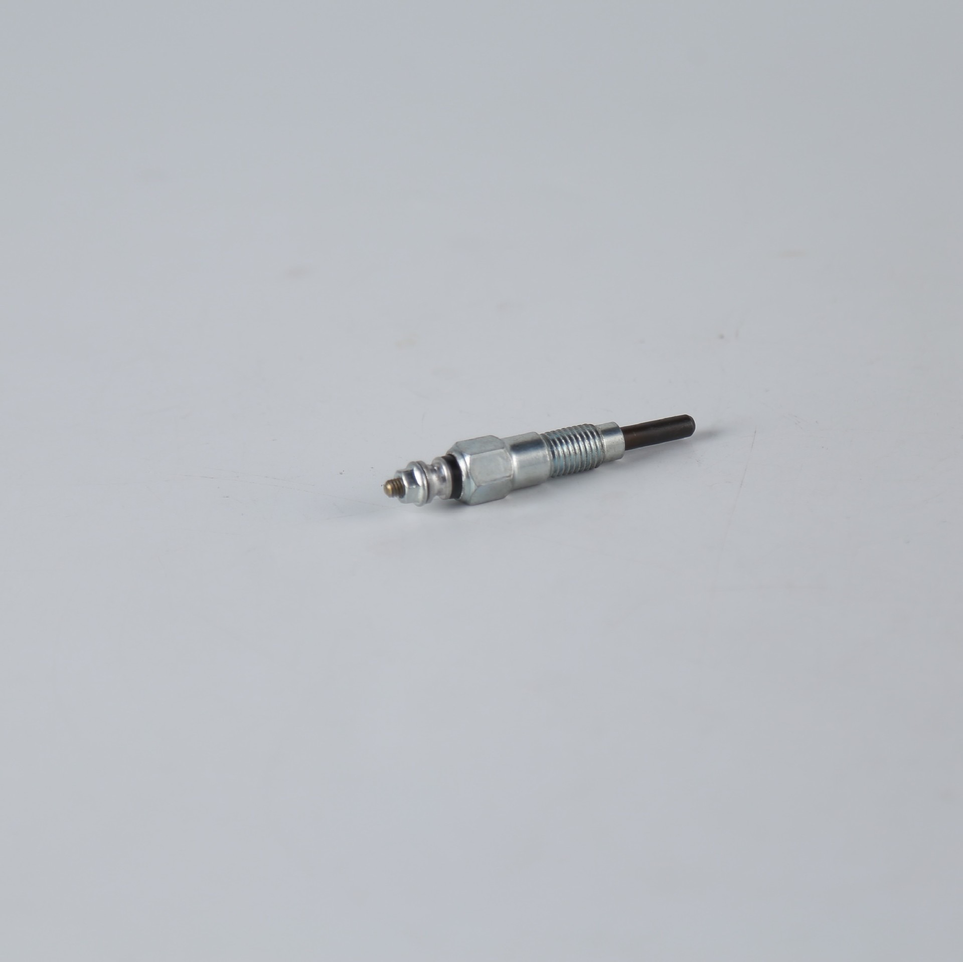 Свеча накала для Kubota 1 Pine с высоким качеством и отличным сервисом