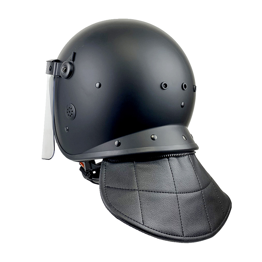 Factory Direct Sales of Regular Riot Helmets with Direct-Facing Mirrors, Matte Black with Regular Cloaks for Safety Protection and Head Protection Against Impact