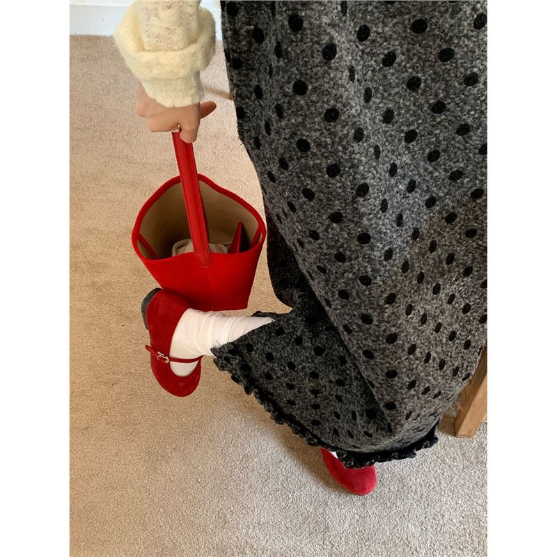 Korean Retro Style Suit for Women, Age-Reducing Woolen Thick Vest Dress, Autumn and Winter Half Turtleneck Lace Bottoming Shirt Two-Piece Set