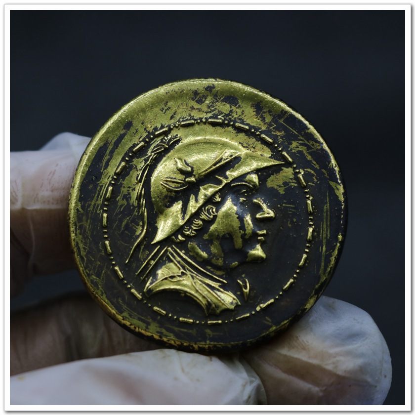 Antique Gold Coins, Solid Gilt Gold Coins, Handicrafts, Ancient Roman Coins, Gilt Gold Coins, Collection Ornaments, Fine and Sophisticated