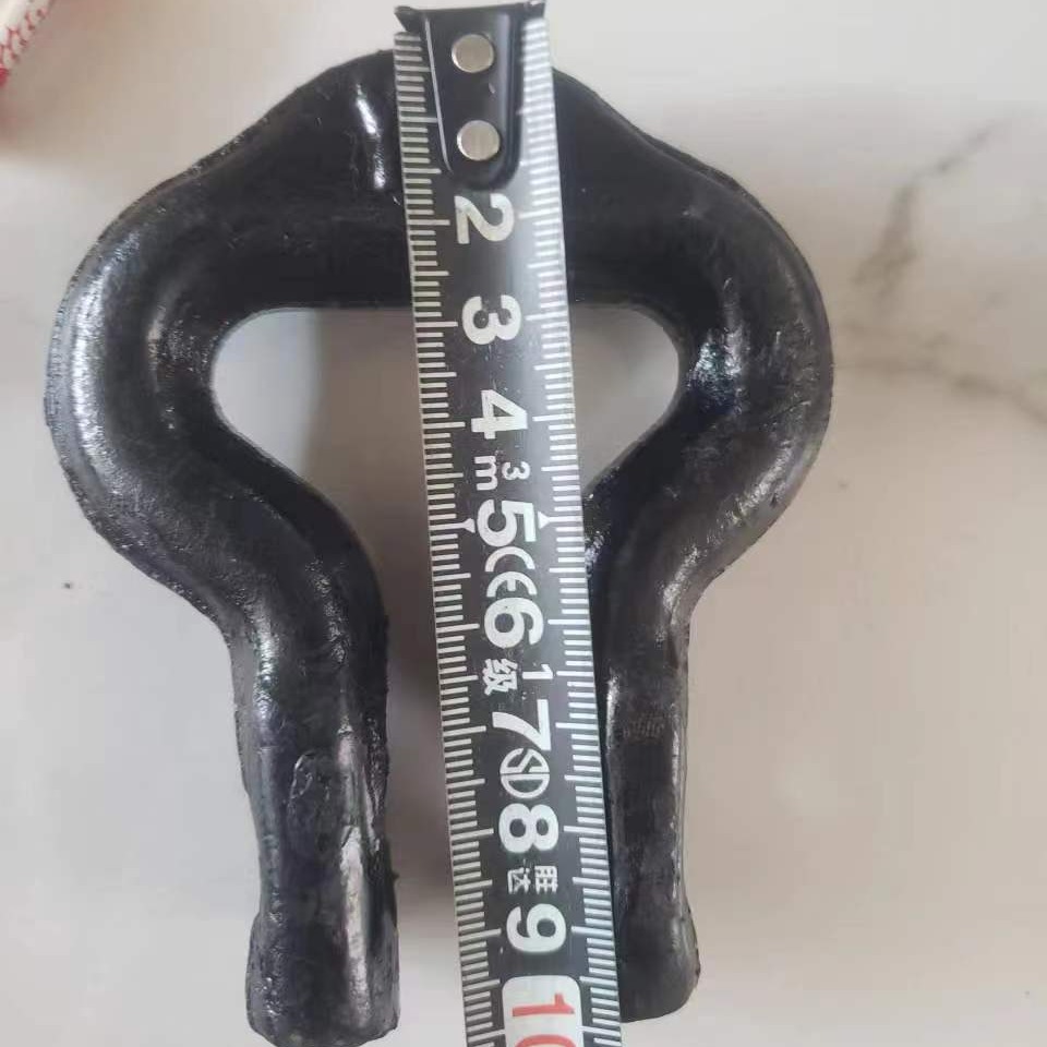 Coking accessories --- scraper chain lock clip