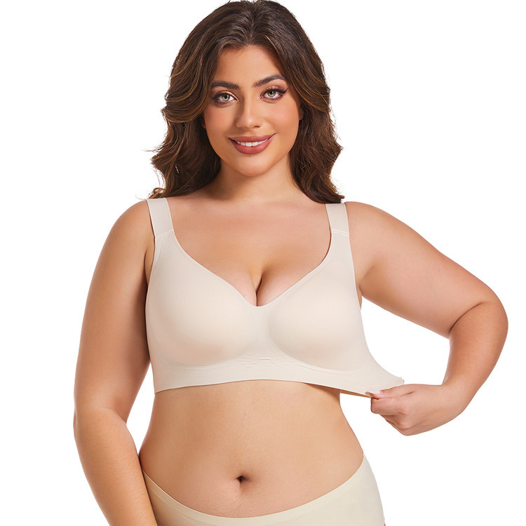 Foreign Trade Soft Support Big Chest Underwear Women's Traceless Deep V Thin No Steel Rings Bra Push-up Comfortable chubby girl Bra
