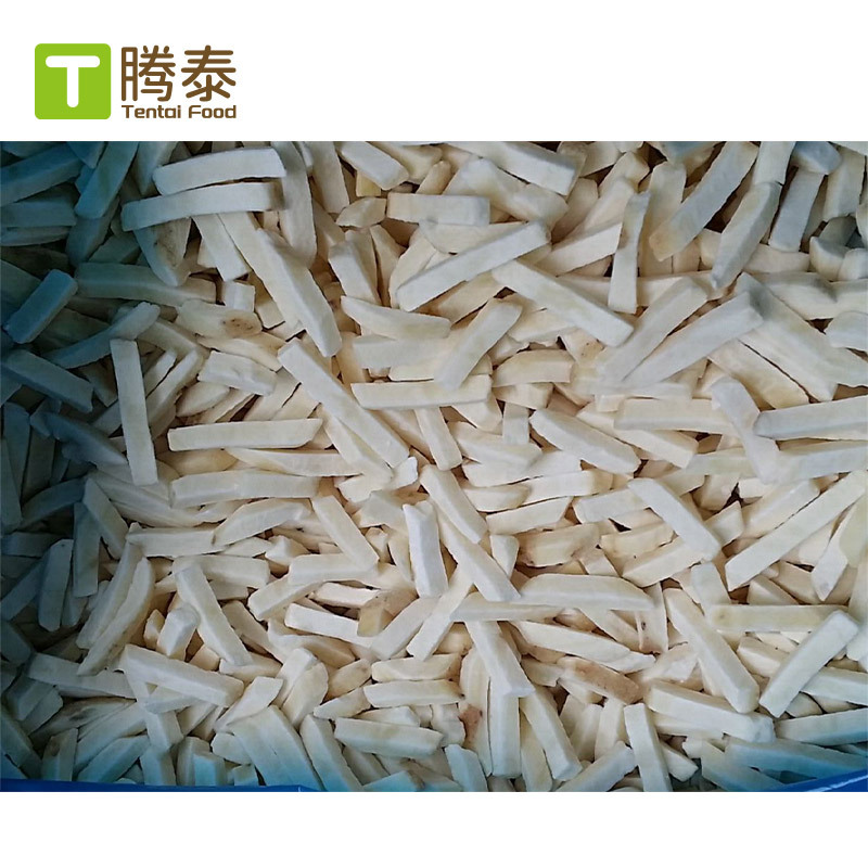 Крупная партия быстро замороженных нарезанных картофелей и замороженных картофельных полосок от завода