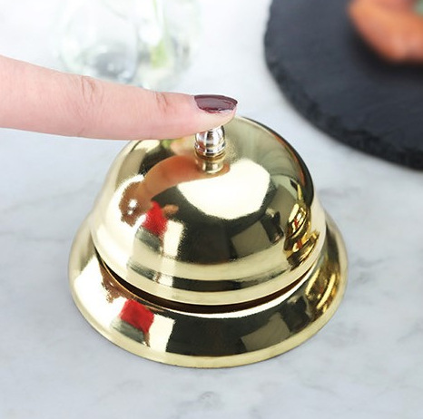 Звонок на полный золотой игровой ответ Звонок в студии для напоминания студентам о звонке на уроке