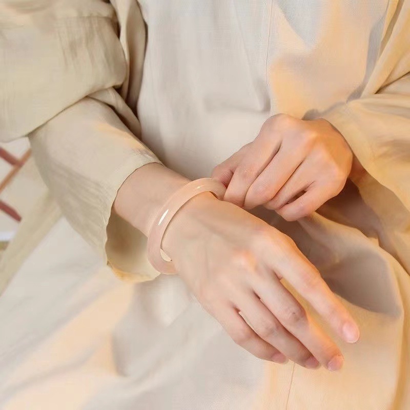 Factory wholesale natural Afghan jade grapefruit powder bracelet women ice through lotus root starch champagne powder round jade bracelet