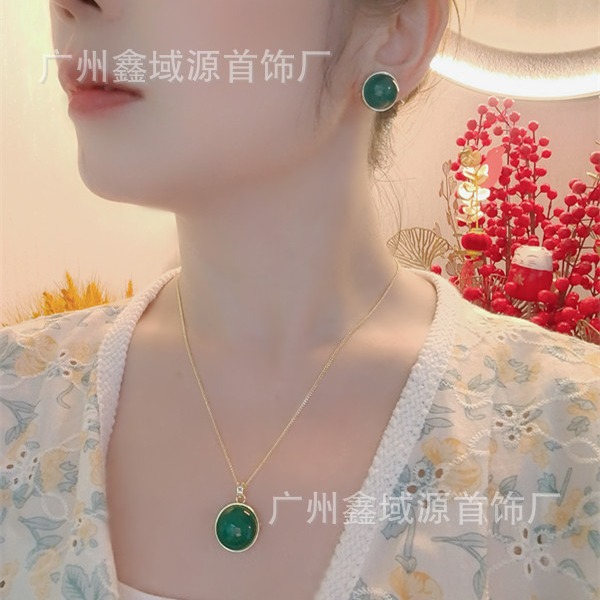 Kajia suit high quality does not pick age natural green chalcedony earring pendant Joker fashion earring factory wholesale
