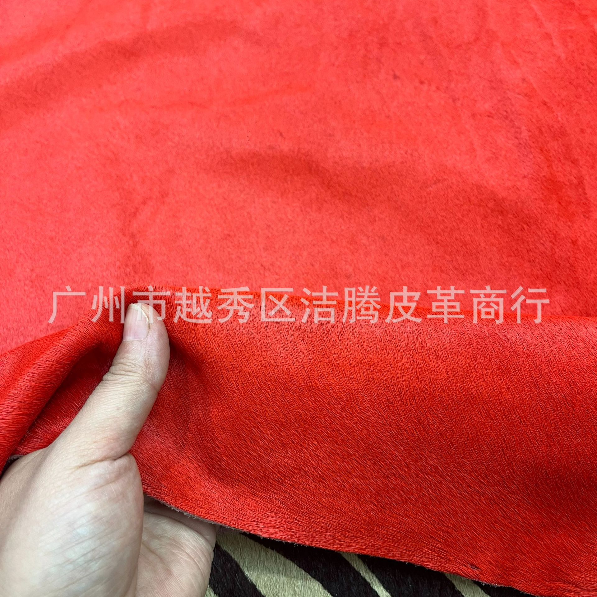 Retro Red Horse Hair Machine Punching Cold Cutting DIY Hand-Cut Genuine Leather One-Piece Fabric Placemat Cowhide