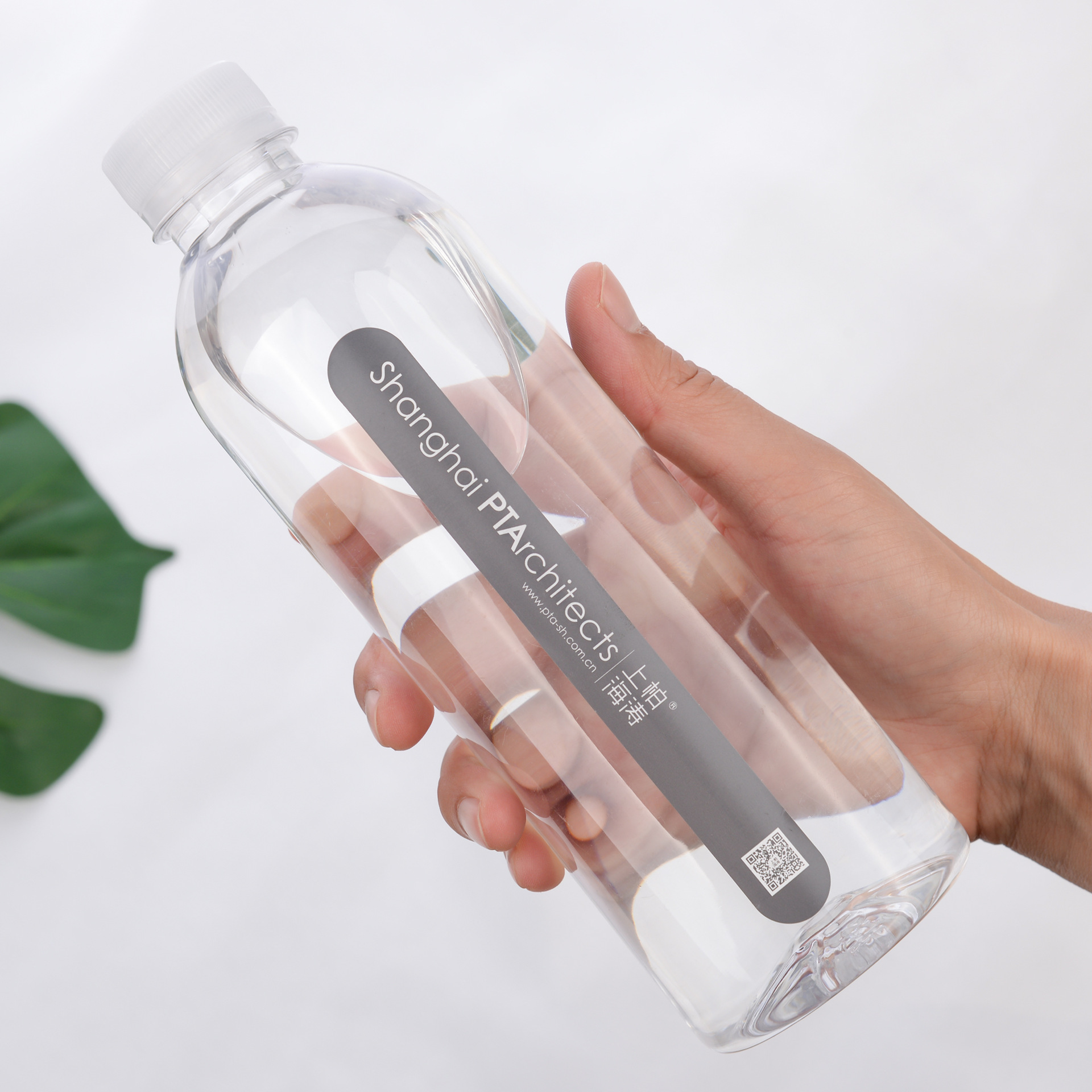 Индивидуальная минеральная вода логотип маленькая бутылка 350мл натуральная питьевая вода корпоративный бар свадьба мероприятие