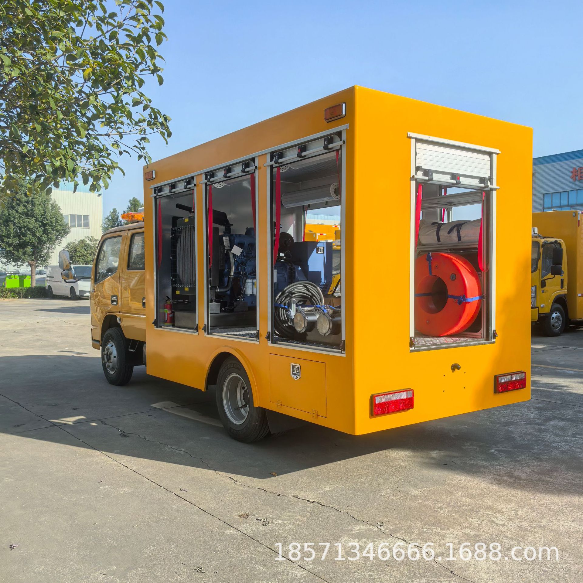Dongfeng Blue Brand 1000 Cubic Meter Large-Flow Drainage Emergency Vehicle, National Vi Standard Municipal Engineering Rescue Vehicle