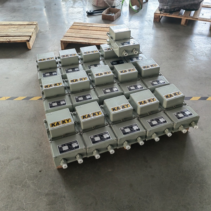 Explosion-Proof Mining General Dry-Type Portable Lamp Transformer Hongmei Three-Phase Single-Phase Kksg Mining Safety Certificate Isolation 380 to 220