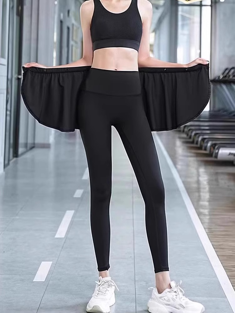 Plus Size Layered Anti-Exposure Skirt Cover 100kg Fat mm Sports Fitness Hip-Covering Yoga Skirt for Women