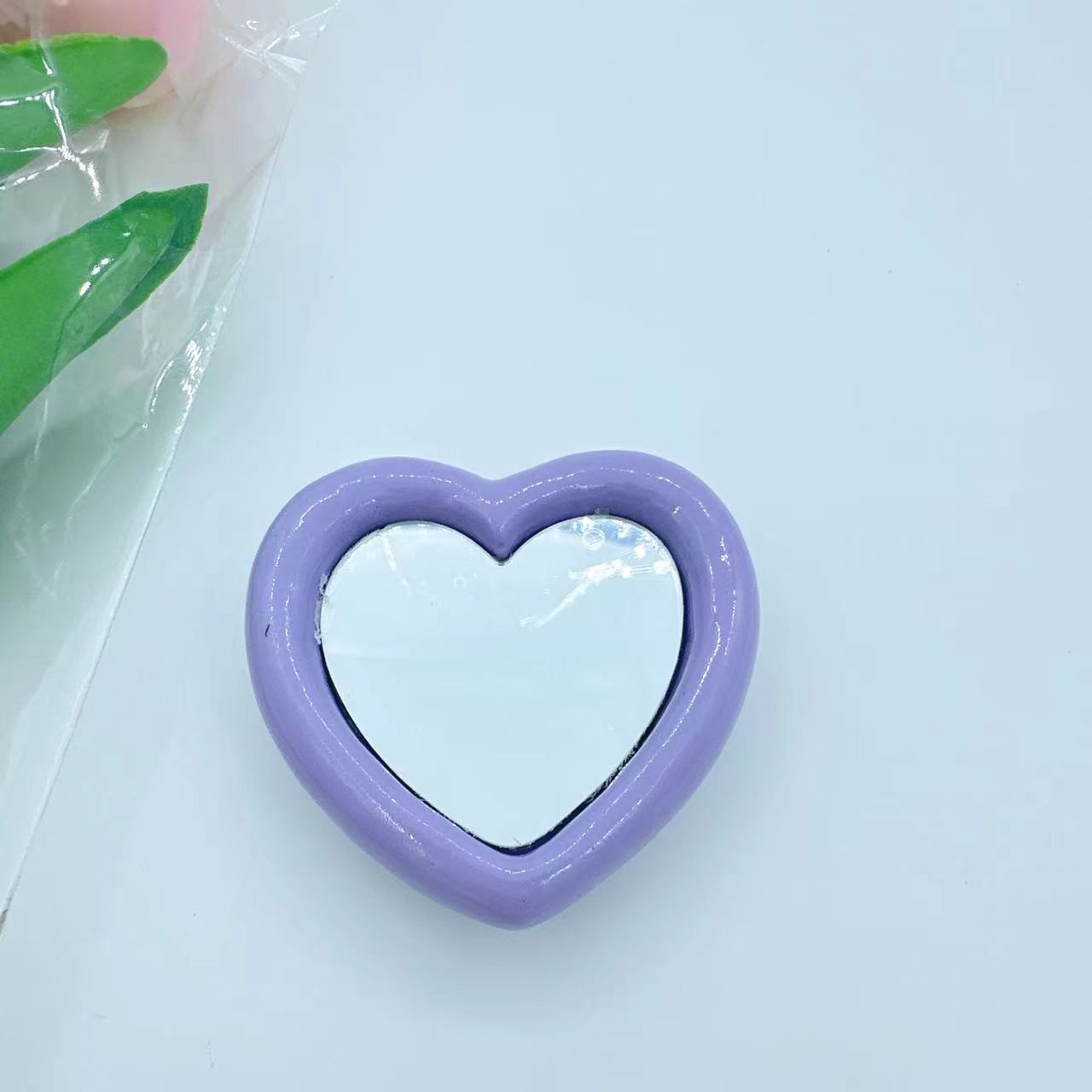 Love mirror air cushion bracket desktop folding telescopic universal bracket Japanese and Korean lazy mobile phone mirror air cushion love