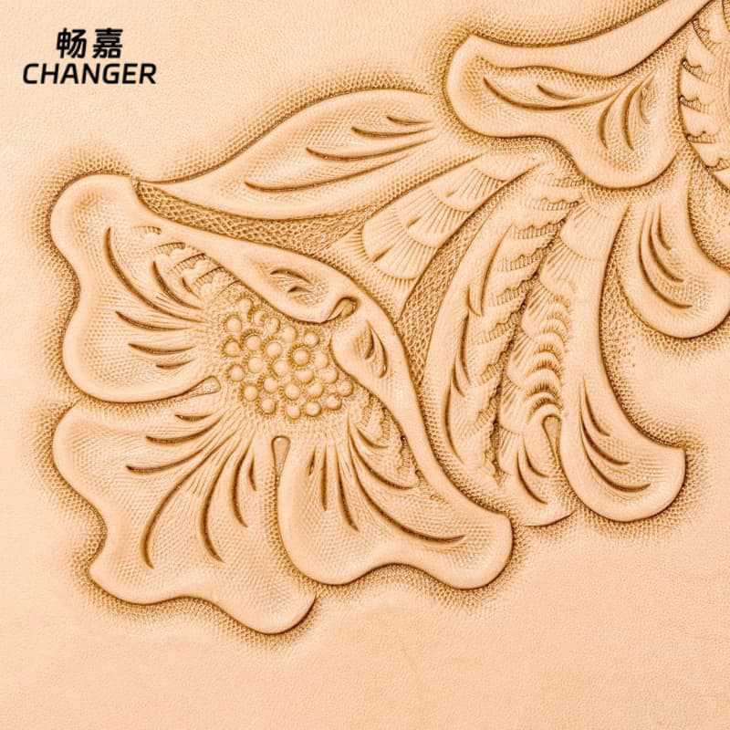 Original Color Imported Vegetable-Tanned Leather, Grade a First Layer Cowhide Saddle Leather Belt, Handmade Bag, Genuine Leather Manufacturer, Tree Paste Leather