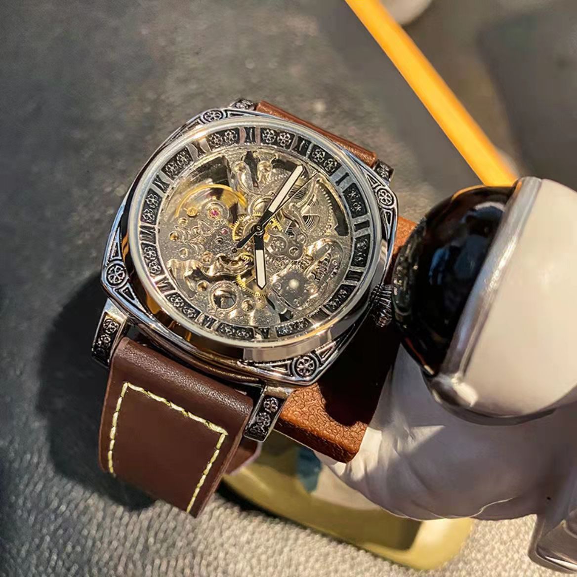 Тисненые стальные полые полностью автоматические механические часы мужские часы кросс-бордерный стиль оптовая продажа