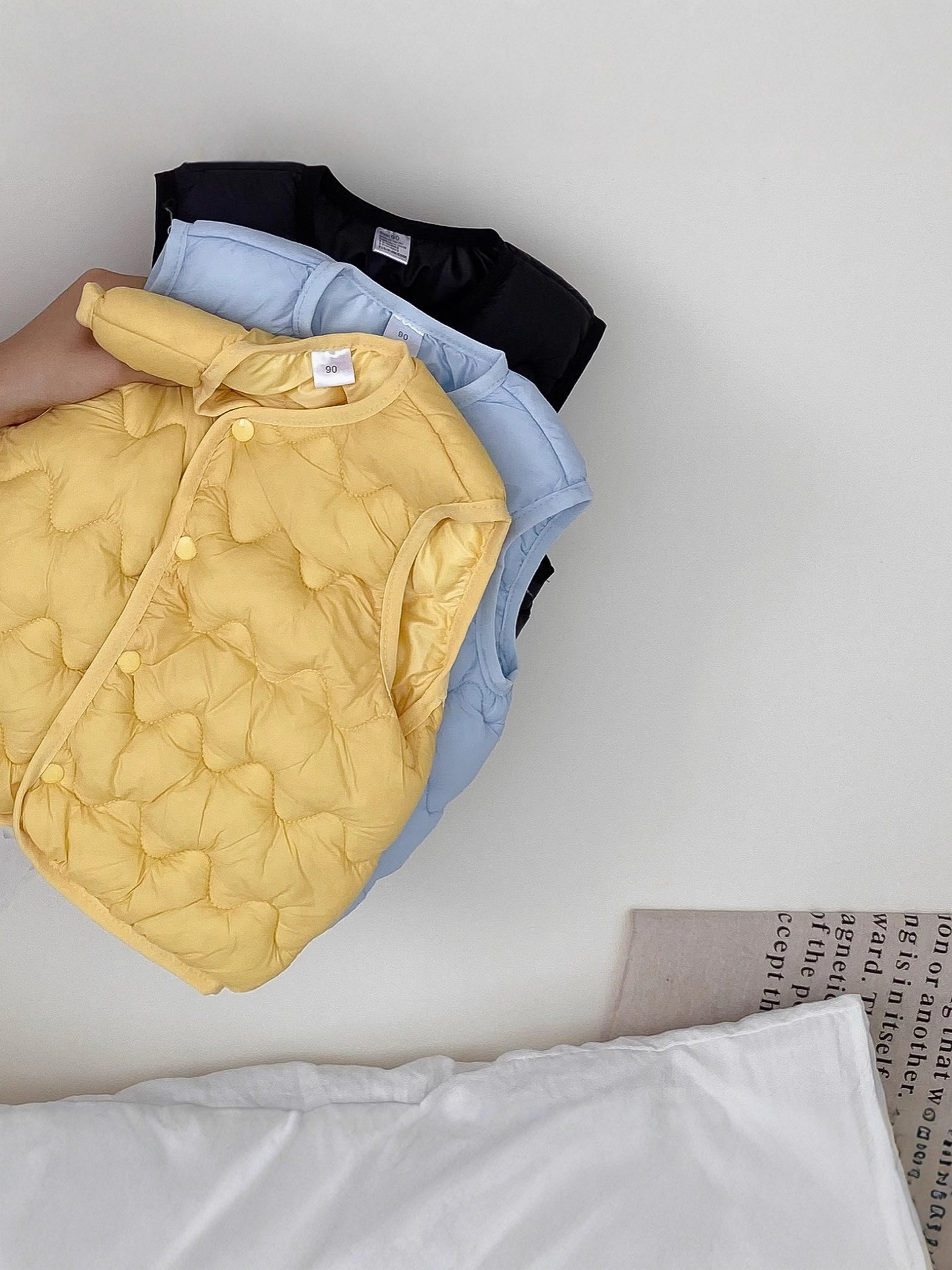 Children's down Cotton Vest Baby Autumn and Winter Vest Boys and Girls Vest Small and Medium-Sized Children Spring and Autumn Inner and Outer Wear Vest 2301