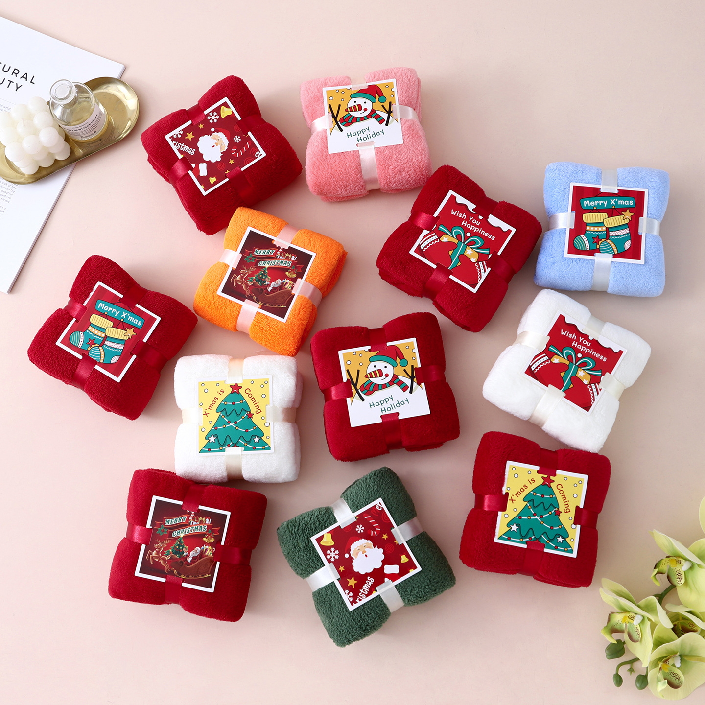 Christmas Towel Gift Box with Creative Towel Holiday Gift Christmas Square Card Supports Cross-Border Labeling and Delivery