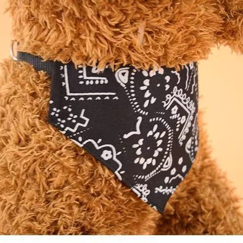 Dog Saliva Towel for Small and Medium-Sized Dogs, Adjustable Triangle Towel with Cute Print, New Comfortable Cat and Puppy Teddy Scarf