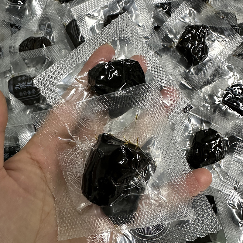 Ready-To-Eat Authentic Jiuhuashan Nine Steamed Nine Sunshine Polygonatum Fruit Open Bag Ready-To-Eat Polygonatum Soup Tea Healthy Medicinal Materials