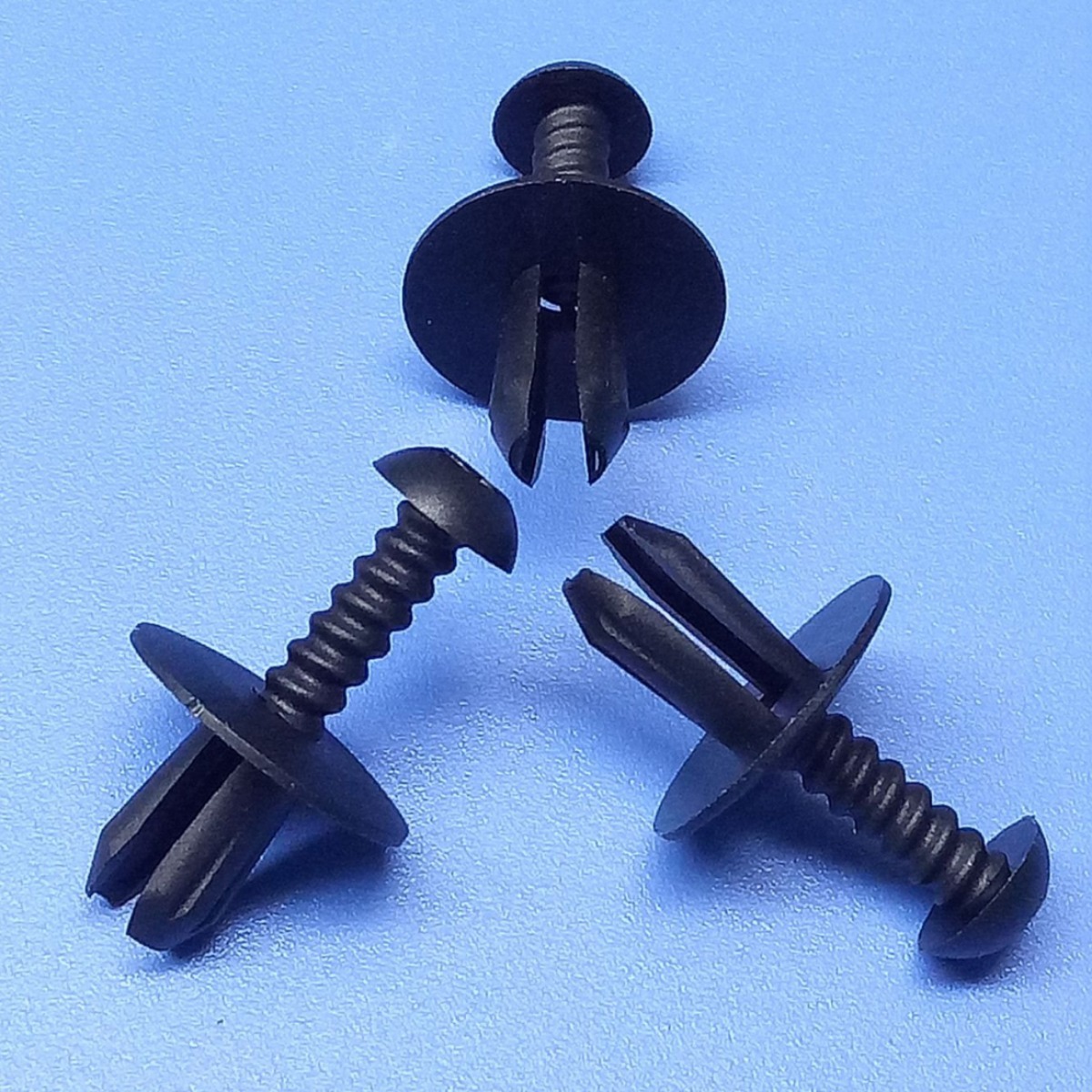 Environmentally Friendly Black Car Rivets, Car Buckles Gusr1132, Push-In Buckles, Expansion Plastic Nails