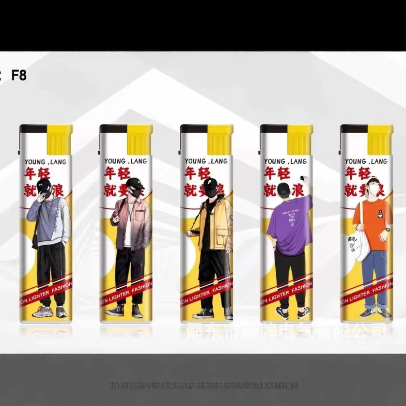 Factory wholesale famous F8 paper straight windproof lighter disposable enlarged widened transparent windproof high-grade