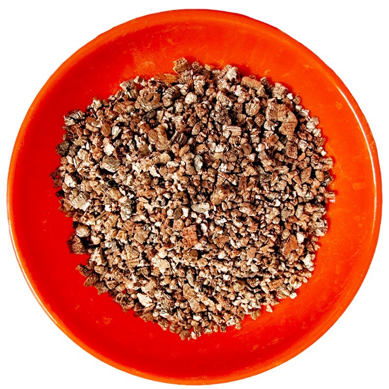 Manufacturer Supplies Vermiculite 1-3 2-4 3-6mm Gardening Cutting Seedling Matrix Vermiculite Thermal Insulation and Fireproof Vermiculite