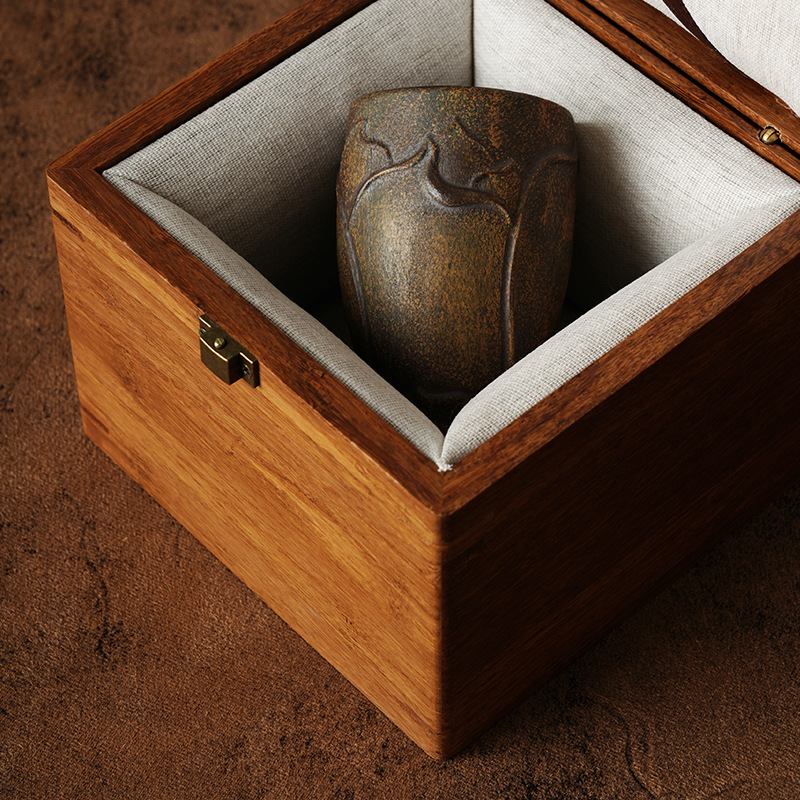 Bronze Buckle Heavy Bamboo Box Purple Sand Single Pot Tea Cup Packaging Empty Box Cultural Toy Hand-Made Antique Built Gift Box
