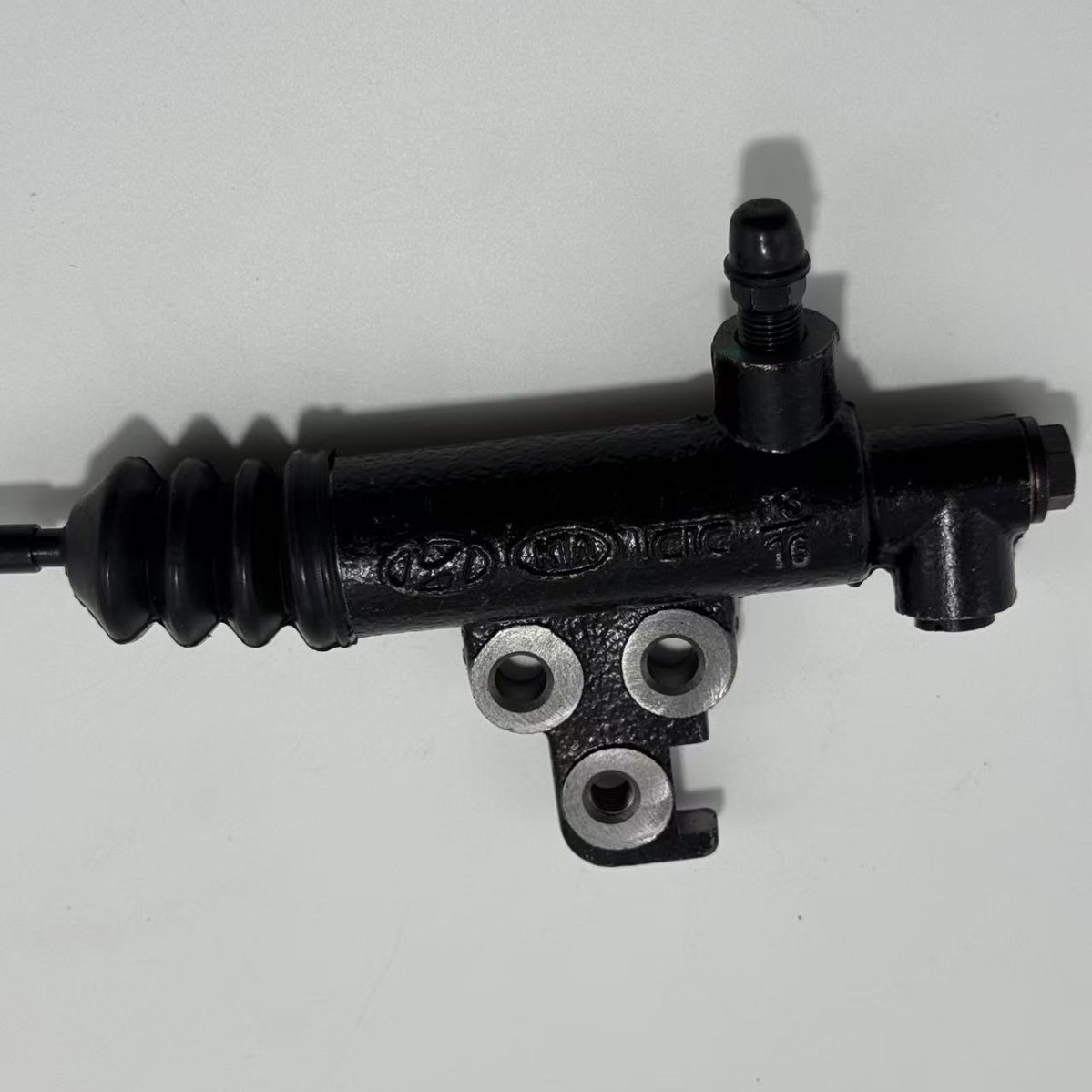41710-02200 4171002200 Is Suitable for Kia Sionic Rio Picanto Clutch Cylinder
