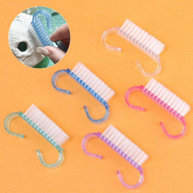 New wholesale nail art cleaning horn brush translucent cleaning nail horn brush small size horn brush nail brush
