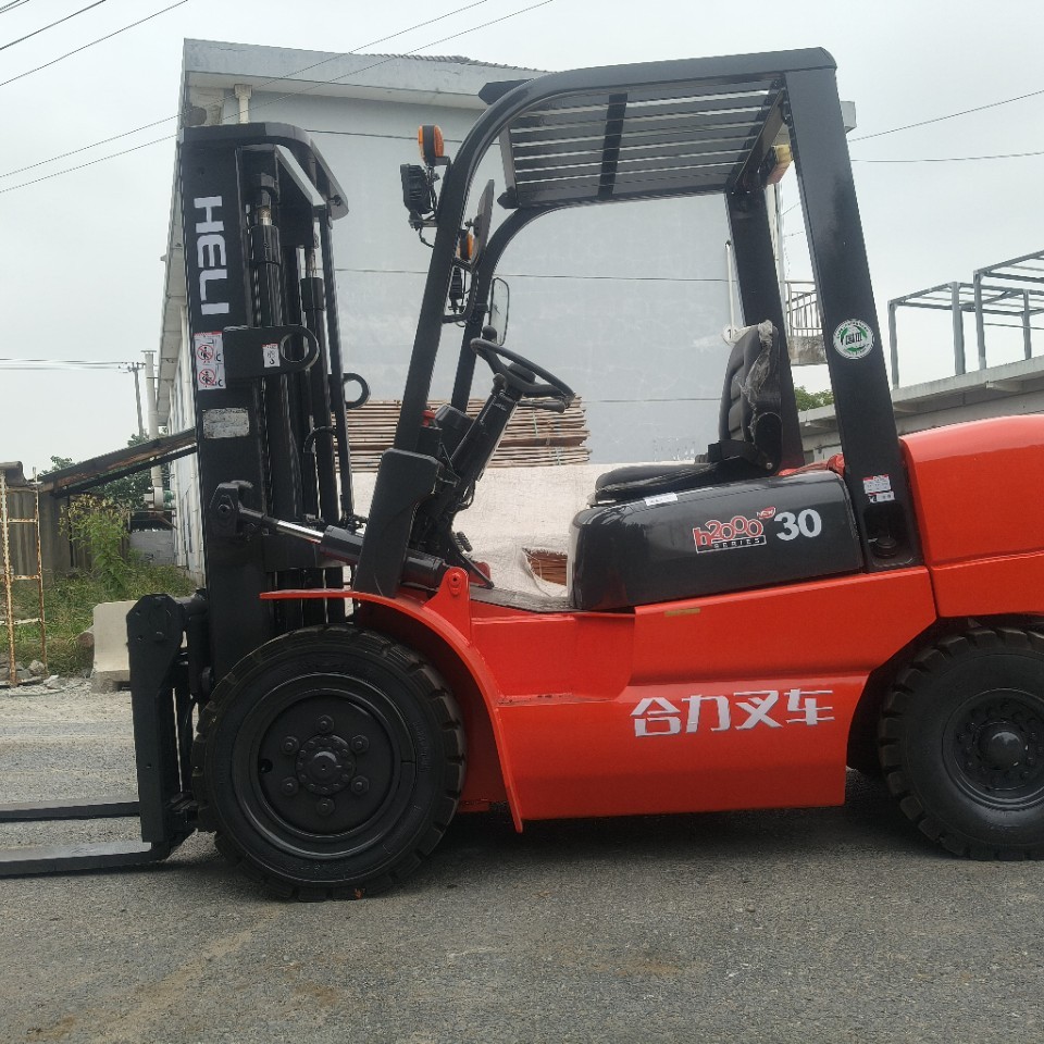 Transfer of Heli 2-Ton, 3-Ton, 5-Ton Used Forklifts with Side-Shift Soft Grippers, Used Rotating Round Gripper Forklifts