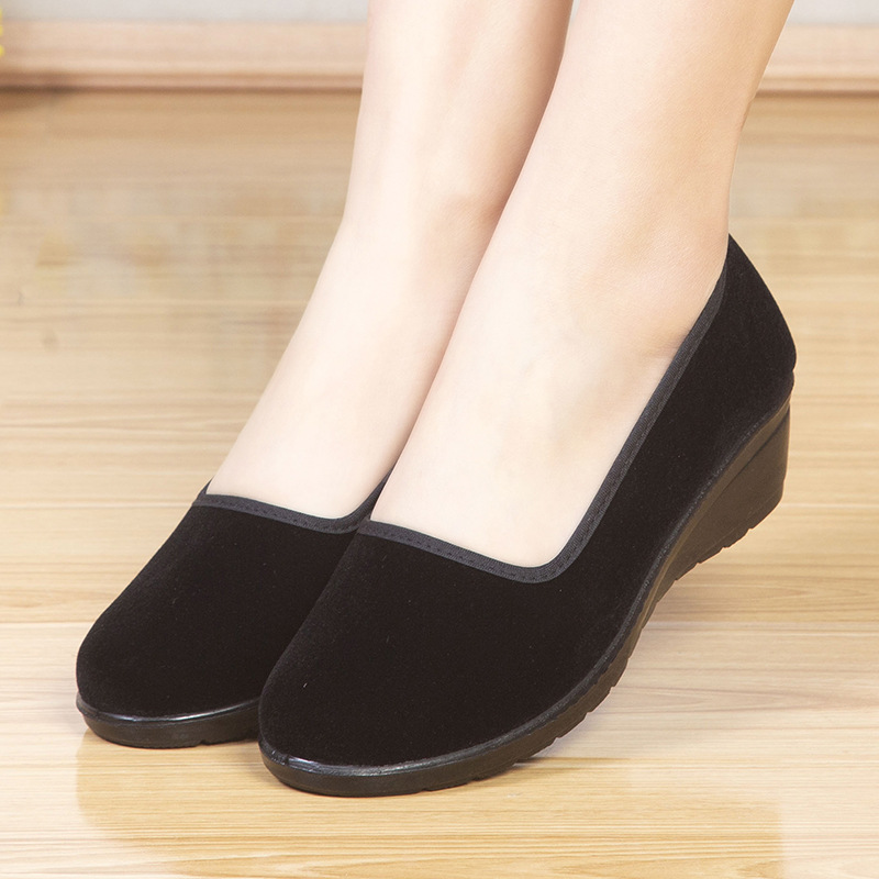 Обувь Старый Пекин Тканевые туфли Женские черные тканевые туфли на одной платформе, мягкая подошва из полиуретана, нескользящие тканевые туфли для сотрудников отелей и банков
