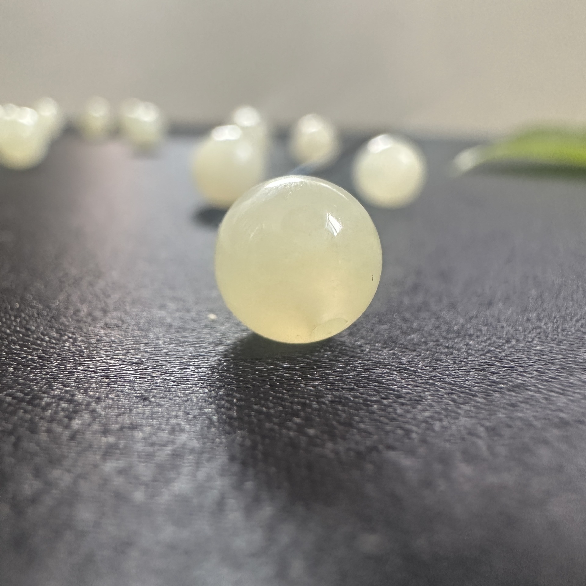 Натуральный Хэтиань нефрит Корейский материал Желтые и синие круглые бусины DIY браслет с элегантным и универсальным дизайном Можно использовать как аксессуары для серег