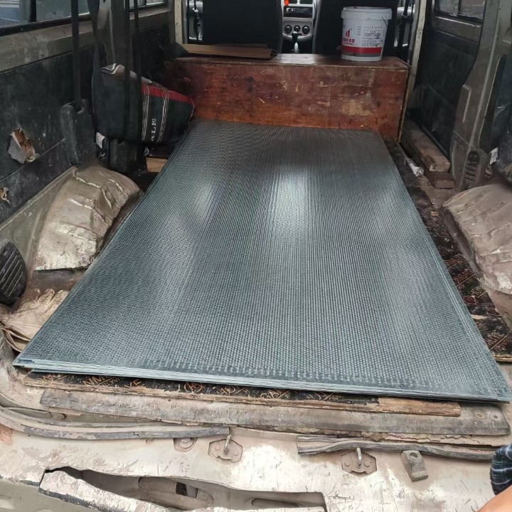 Galvanized Rolled Sheet Perforated Mesh Round Hole Mesh Stainless Steel Rolled Sheet Drying and Drying Mesh Simple Isolation Protective Mesh Perforated Sheet