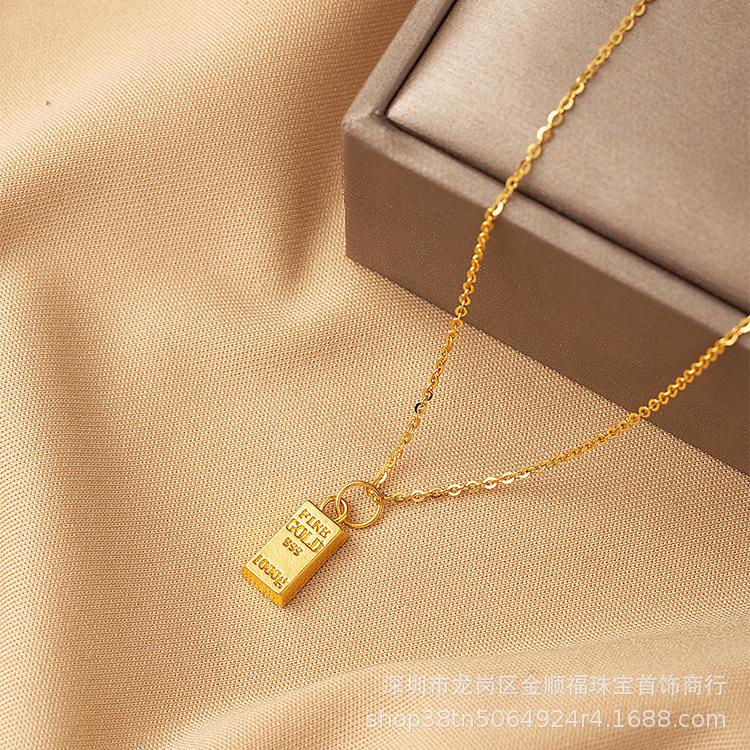 Gold Rich Small Bric Pendant Women's Football Gold 999 Necklace Pendant Pure Gold Block ins Fashion New One-Piece Hair