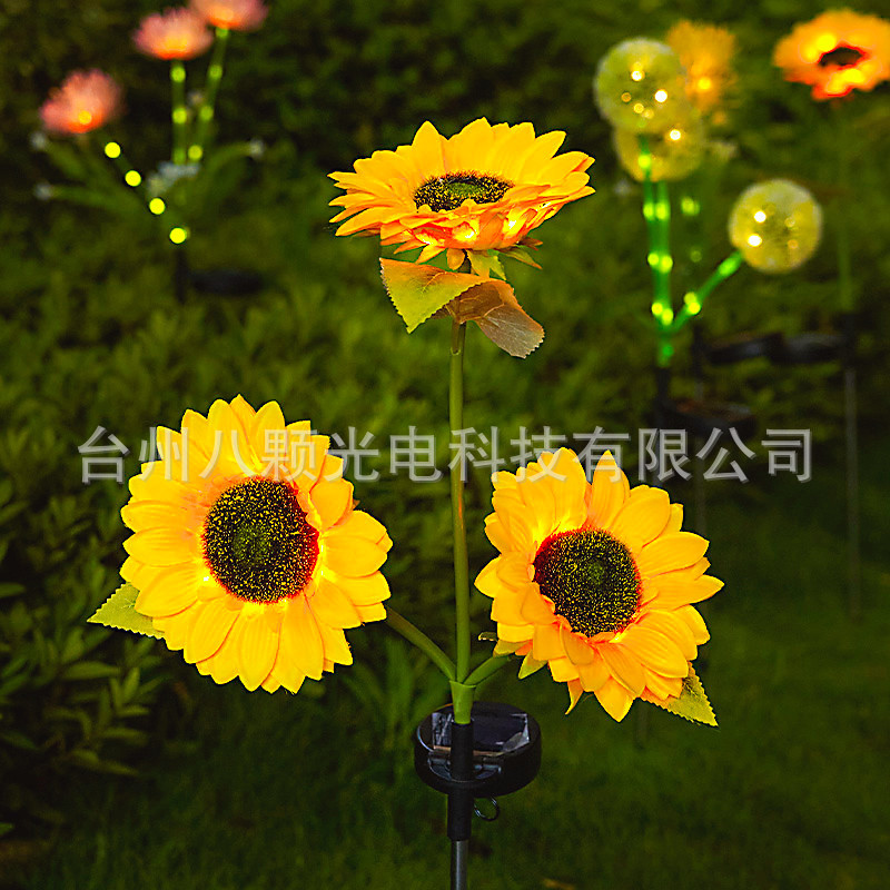 Solar Sunflower Lantern Outdoor Garden Light Three-Head Artificial Flower Led Garden Decorative Light Ground Lawn Light