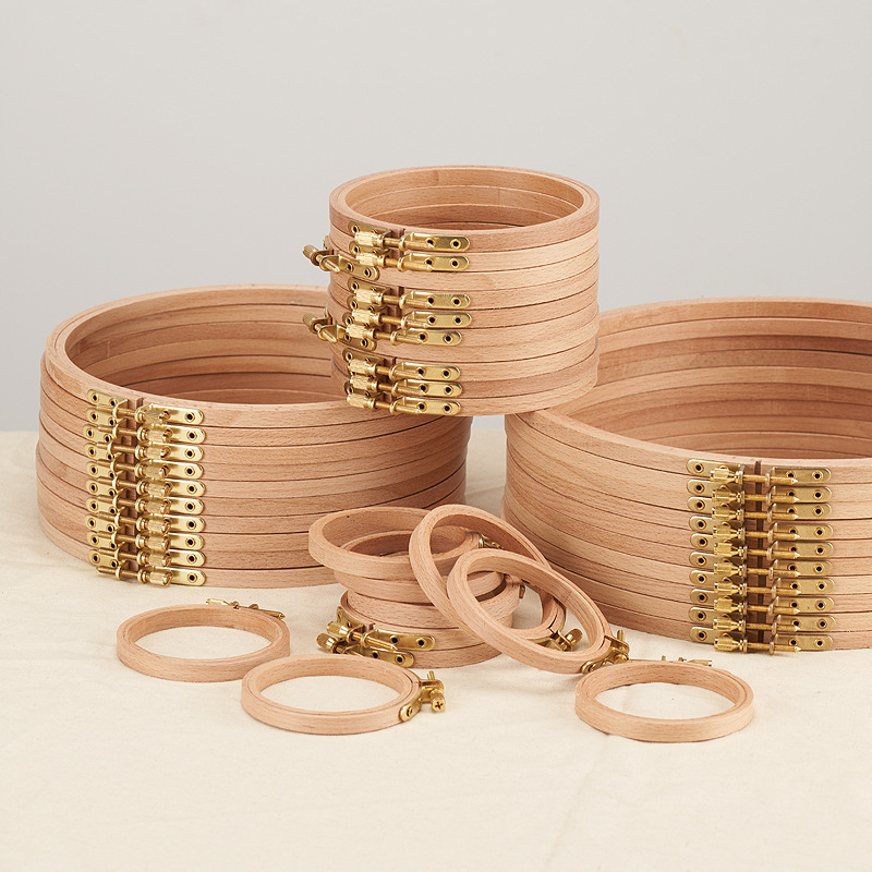 Manufacturer Wholesale Beech Wood Embroider Stretcher Handmade DIY Embroider Poke Embroider Tools Non-Slip Export Beech Wood Embroider Stretcher Crafts