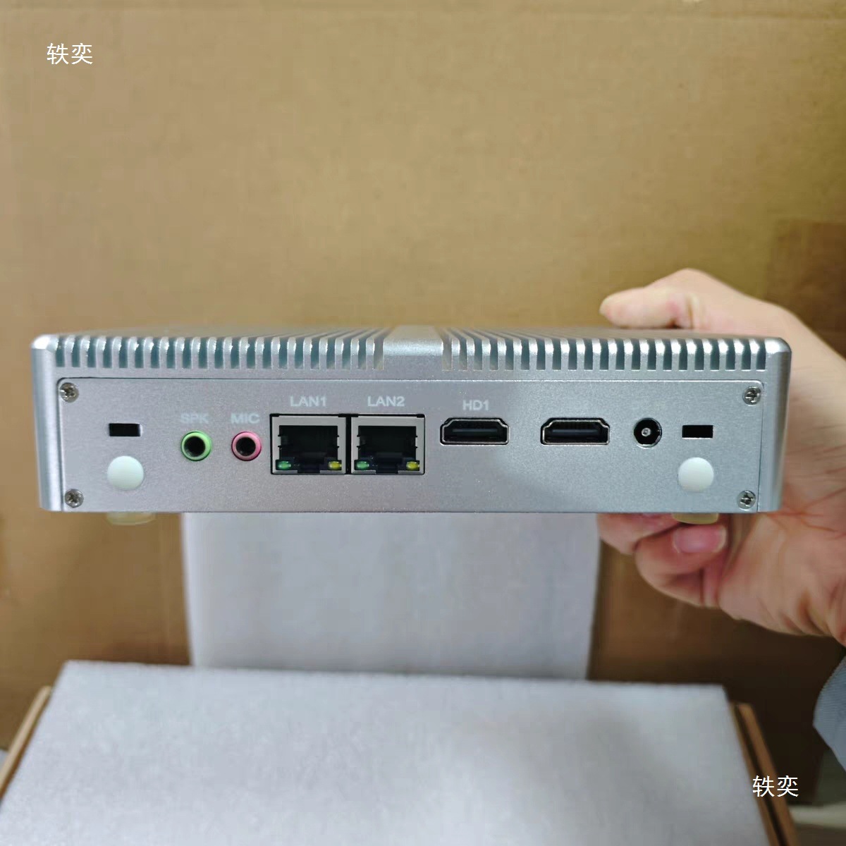 N3150 Mini Computer N3700 Dual Network Port Dual HDMI Industrial Computer Nuc Barebone Host Win10