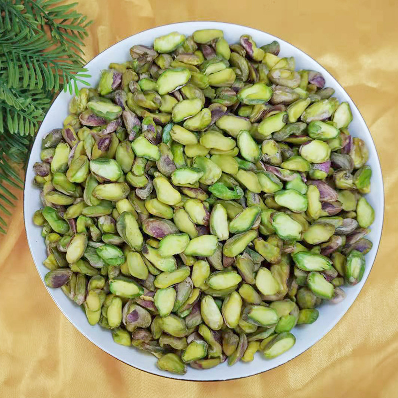 Happy nut slices bulk wholesale raw and cooked original flavor large particles shell dried fruit nuts fried pistachio half pieces