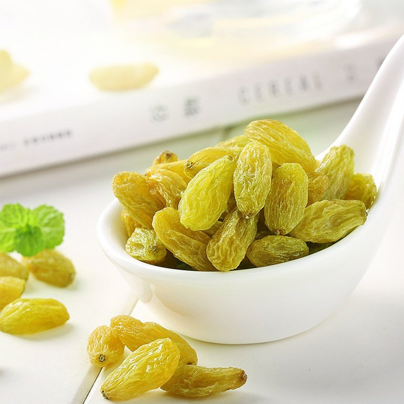 Herbal flavor non-nuclear green raisin 100g dried fruit preserved Xinjiang raisin non-seed casual snack bulk disposable