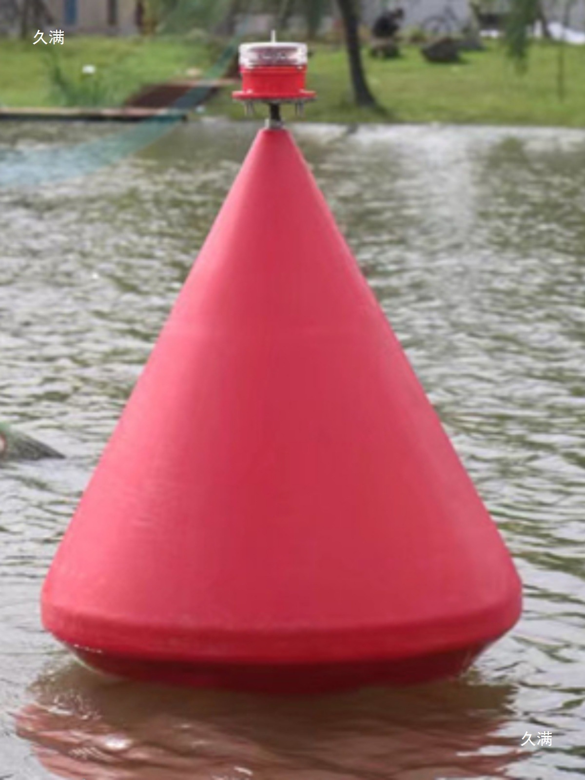 River Reservoir Engineering Construction Warning Buoy Sea Night Solar Light Luminous Positioning Channel Navigation Buoy