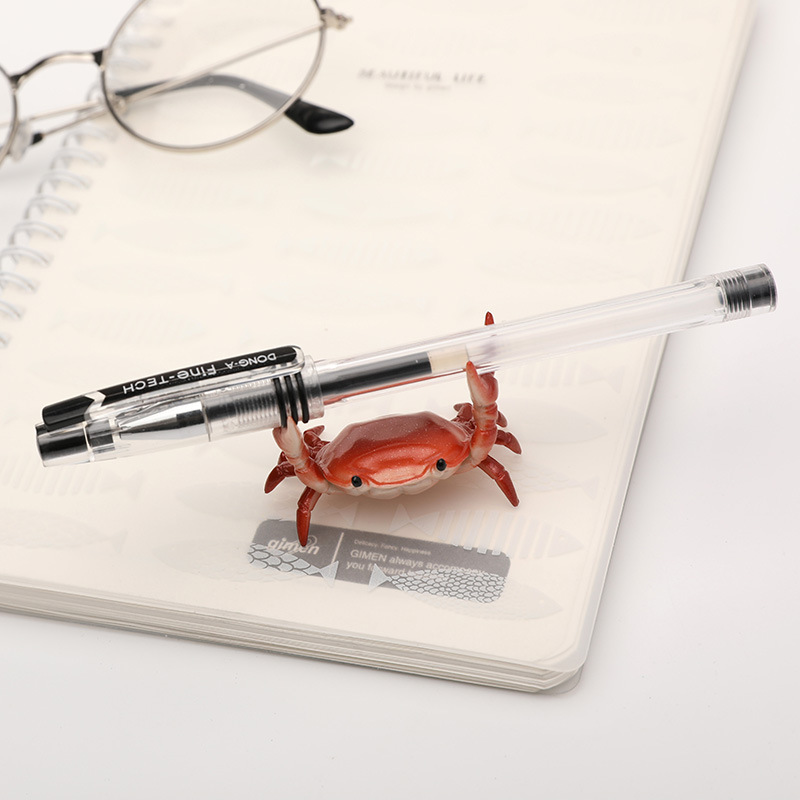 Japanese creative design ahnitol Internet celebrity weightlifting crab pen holder storage pen holder decoration model