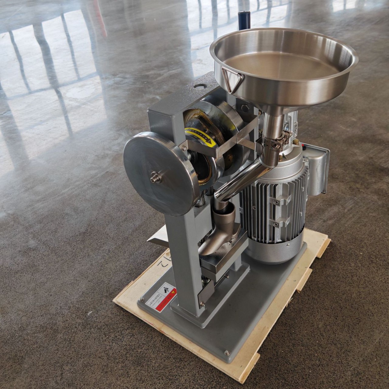 Tnp5 Single Punch Tablet Press Small Milk Tablet Press Multifunctional Store Forming Machine Xianghe Brand