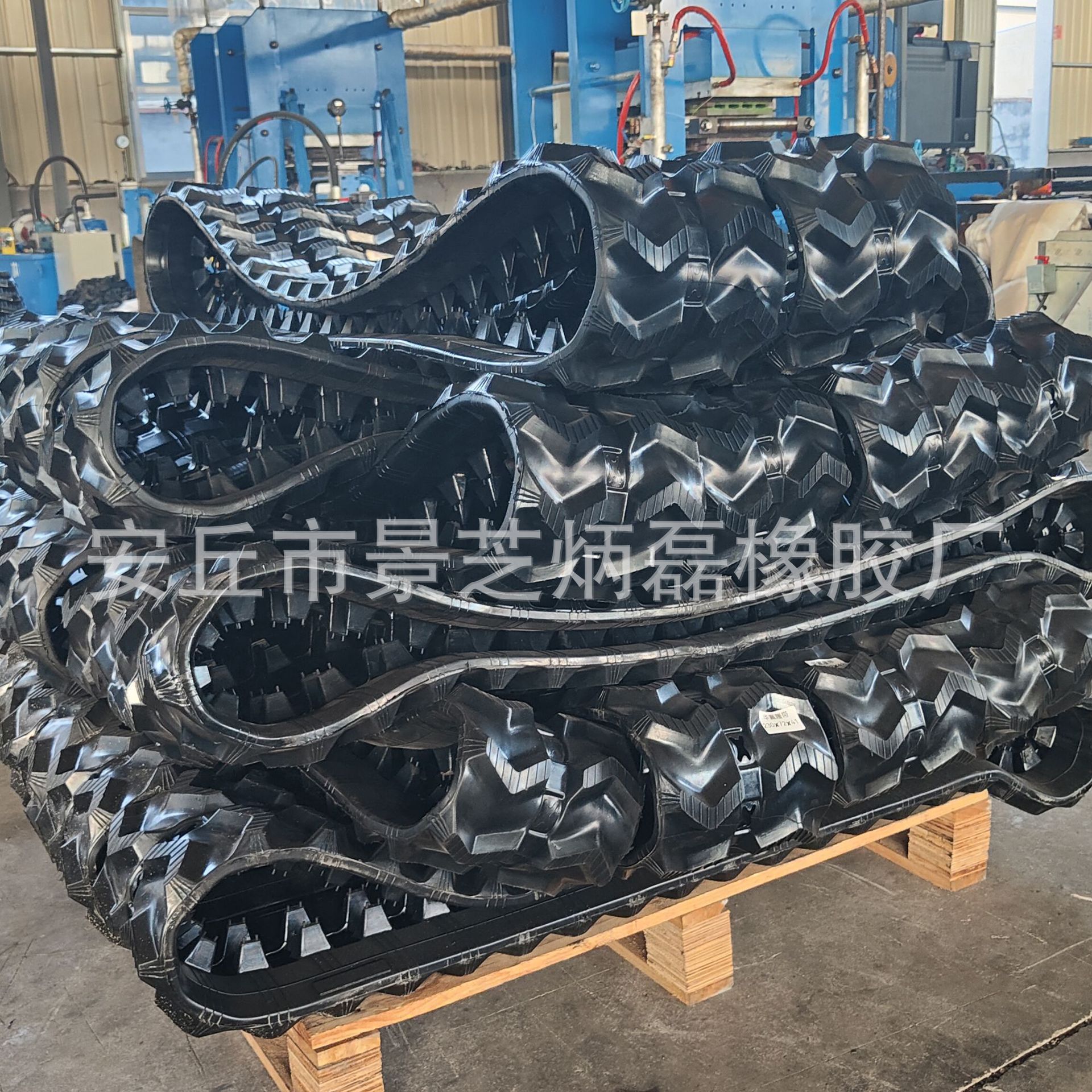 Natural Butadiene Rubber Track Small Harvester Chassis Rubber Track Agricultural Machine Track Manufacturer Wholesale