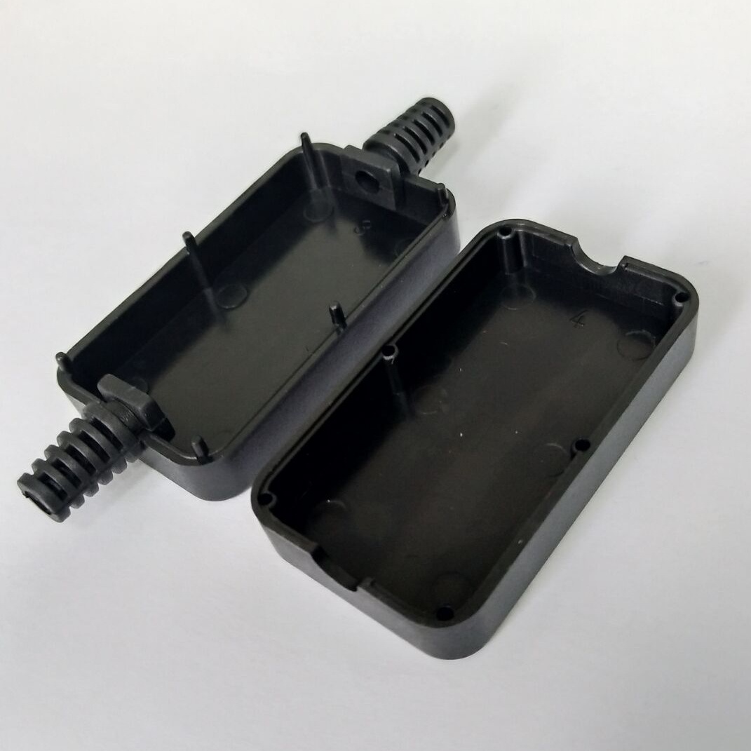 Enlarge shell electronic plastic shell at both ends of the outgoing power supply controller shell square box 49*28*16