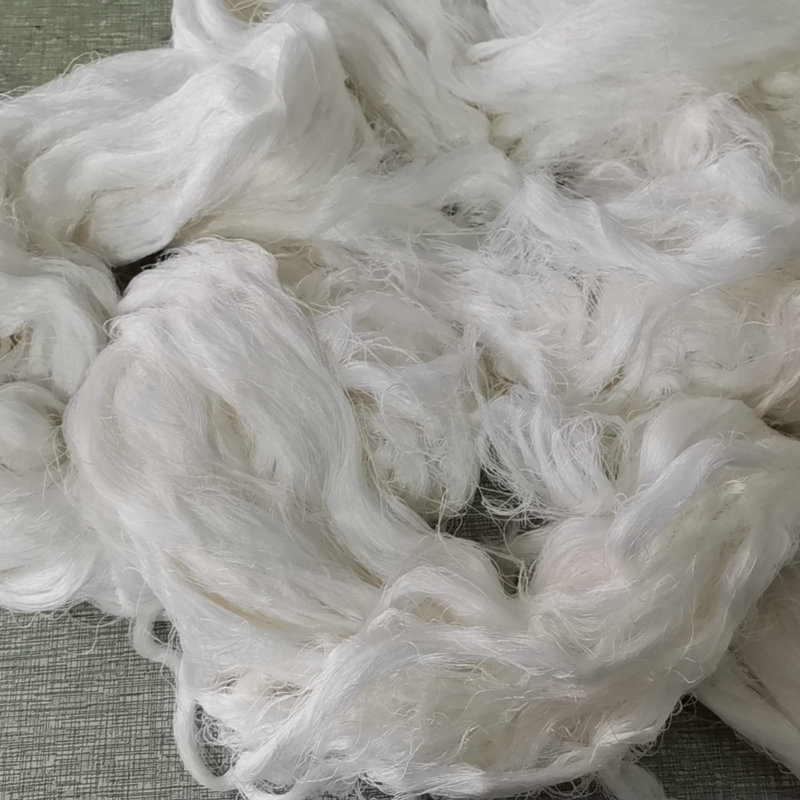 The Manufacturer Supplies White Wiping Machine Yarn, Industrial Cotton Yarn, Waste Cotton Yarn, Hand-Removed Cotton Yarn, White Return Yarn, Cotton Yarn Head That Absorbs Oil and Water