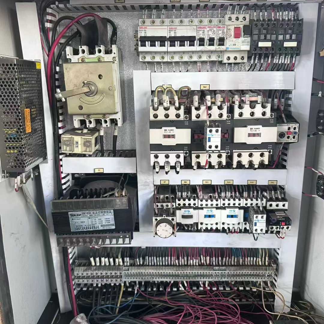 Handle Second-Hand Xinghuo Cw61160X 4m Horizontal Lathe Guide Rail Width 970 in Stock