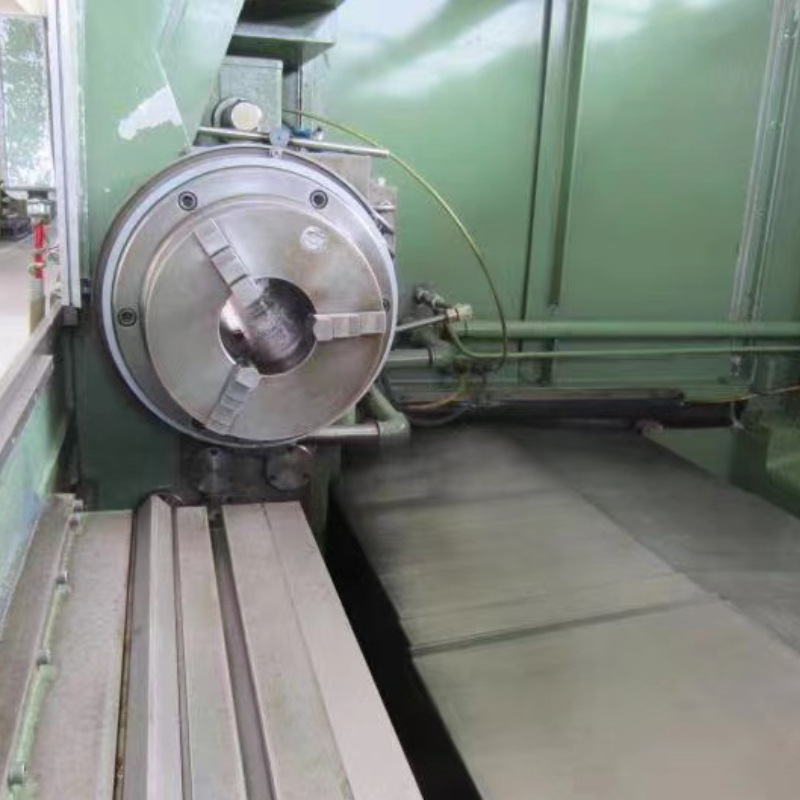 Supplying the Uk Matrix Production 5.2m Hand Thread Grinding