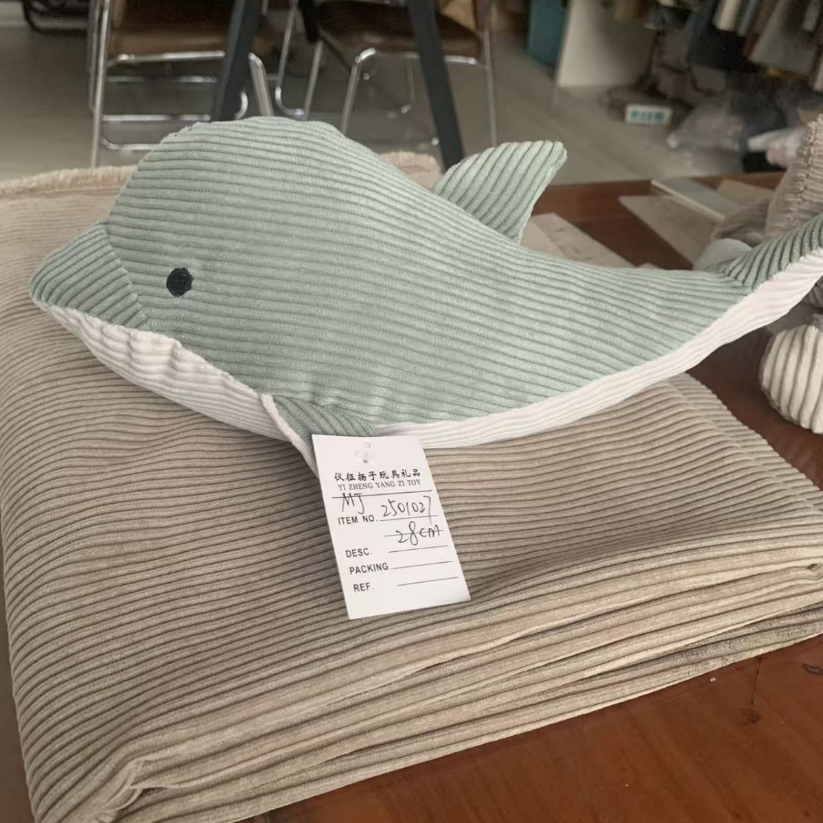 Corduroy Dolphin Toy Wholesale Vendor Retro Fabric 0 to 35 Years Old